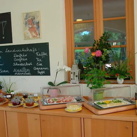 Ad Vineas Gaestehaus Nikolaihof-hotel Garni Mautern an der Donau