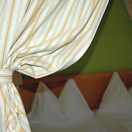 Hotel Ad Vineas Gaestehaus Nikolaihof-hotel Garni