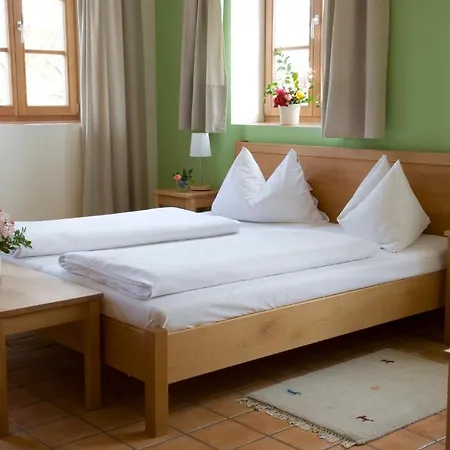 Ad Vineas Gaestehaus Nikolaihof-hotel Garni Hotel