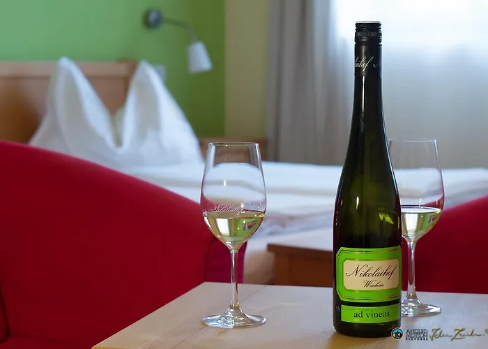 Ad Vineas Gaestehaus Nikolaihof-hotel Garni 4*