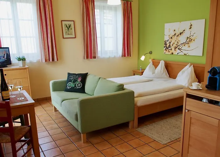 Ad Vineas Gaestehaus Nikolaihof-hotel Garni