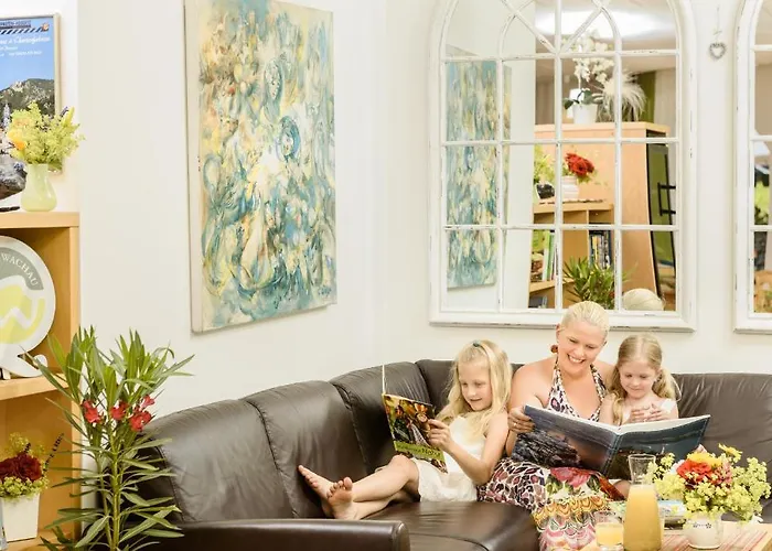 מלון Ad Vineas Gaestehaus Nikolaihof-hotel Garni